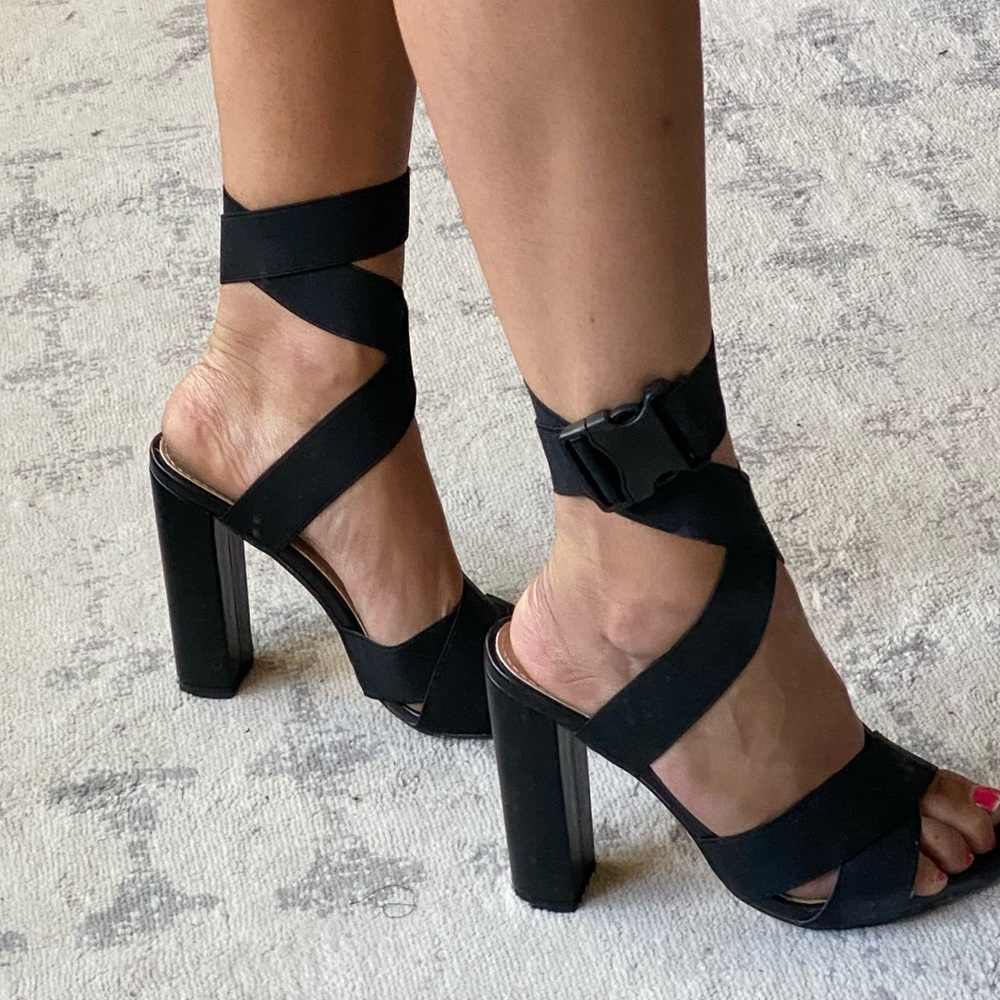 Pretty Little Thing Black Strap Pumps